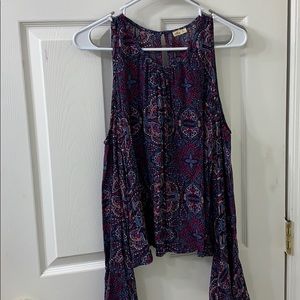 Paisley pattern cold shoulder bell sleeve top